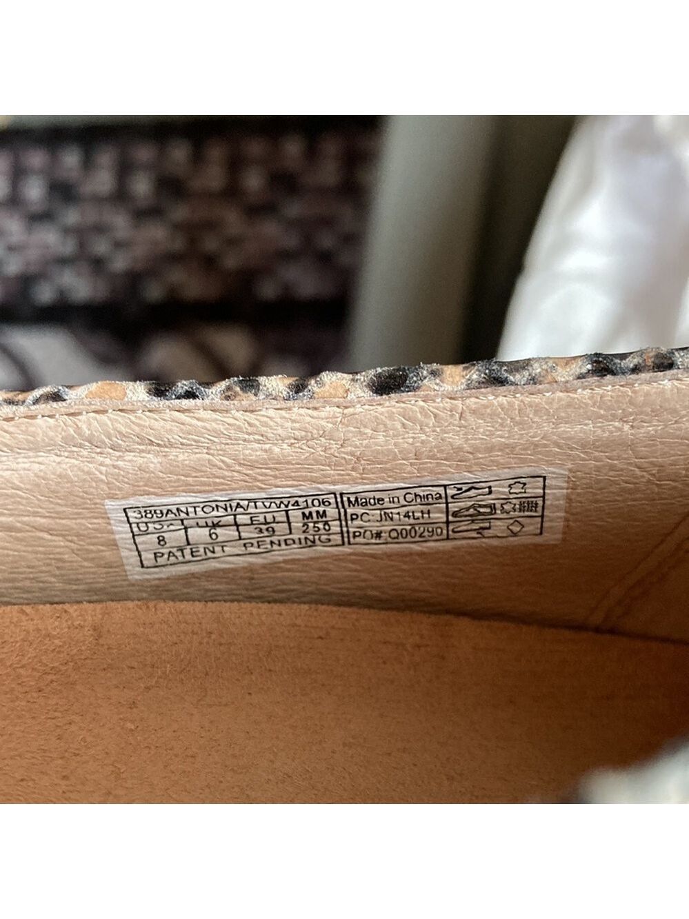 𝅺VIONIC cushioned snakeskin wedge - Picture 8 of 10